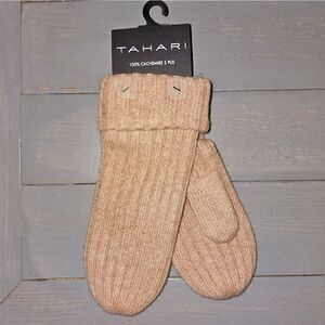 TAHARI Women's 100% 2 ply Cashmere tan mittens